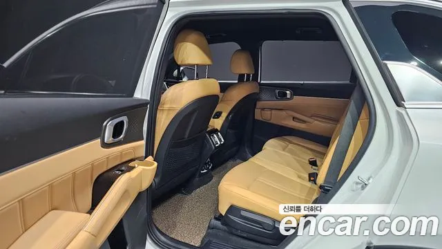 Kia Sorento 2022 — фото 12
