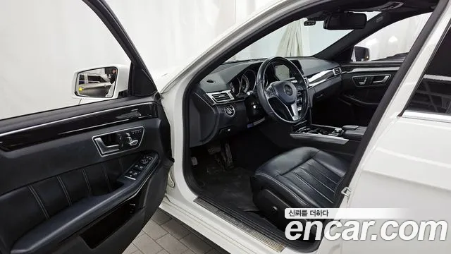 Mercedes-Benz E-Class 2014 — фото 10