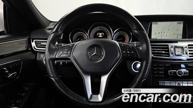 Mercedes-Benz E-Class 2014 — фото 13