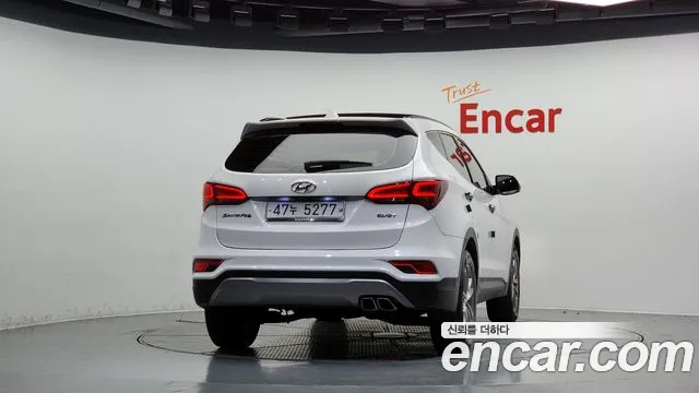 Hyundai Santafe 2016 — фото 4
