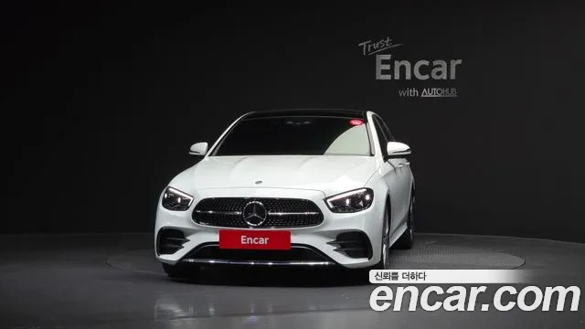 Mercedes-Benz E-Class 2022 — фото 3