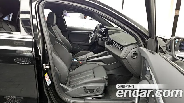Audi A3 2025 — фото 11