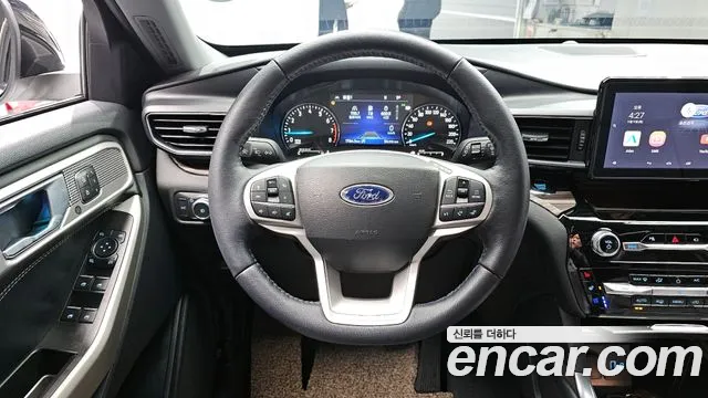 Ford Explorer 2022 — фото 13