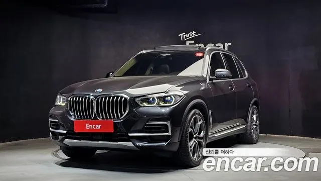BMW X5 2023 — фото 1