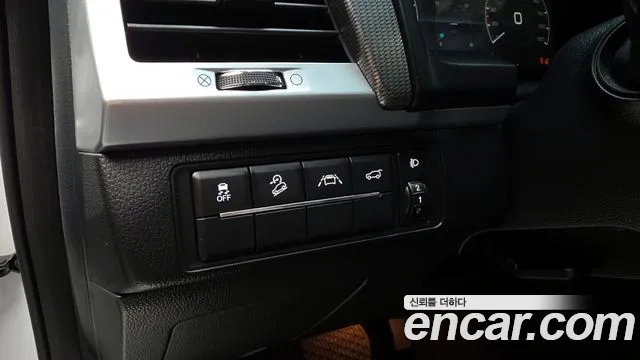KG_Mobility_Ssangyong Rexton 2022 — фото 16