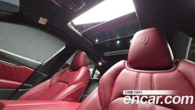 Maserati Levante 2019 — фото 11