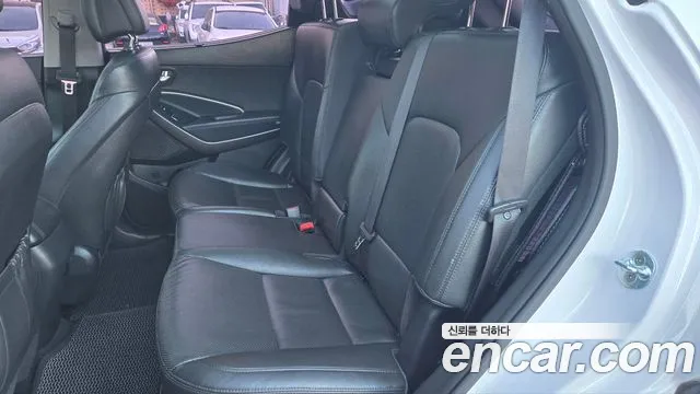 Hyundai Santafe 2016 — фото 12
