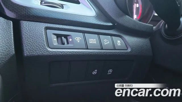 Hyundai Santafe 2016 — фото 14