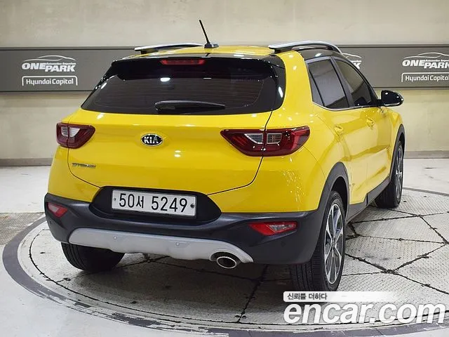 Kia Stonic 2018 — фото 2