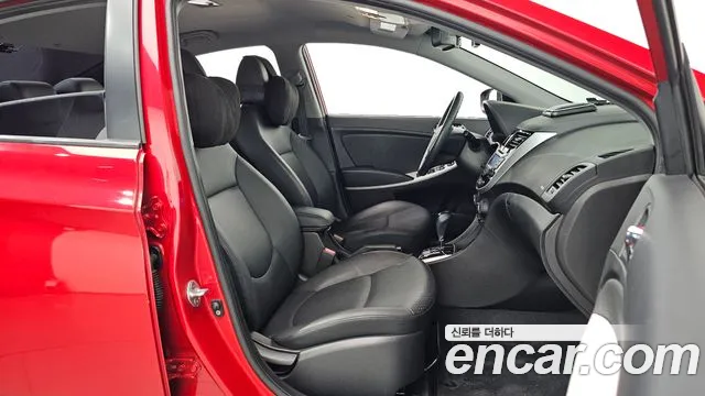 Hyundai Accent 2011 — фото 10