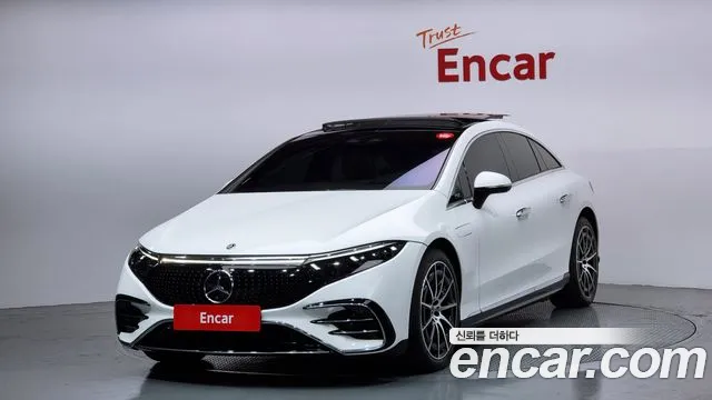 Mercedes-Benz EQS