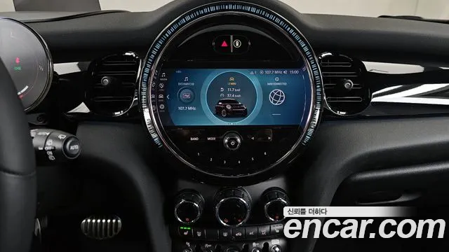 Mini Cooper 2023 — фото 14
