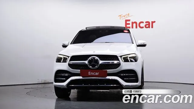 Mercedes-Benz GLE-Class 2023 — фото 3