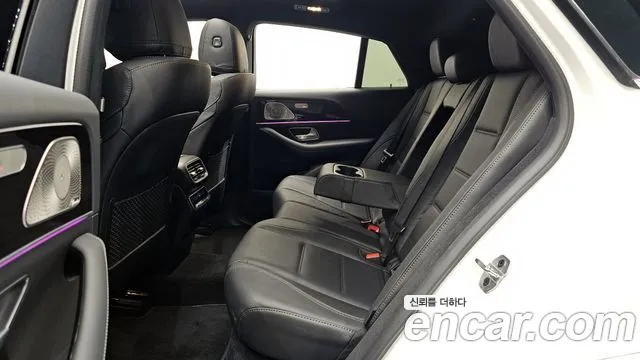 Mercedes-Benz GLE-Class 2023 — фото 12