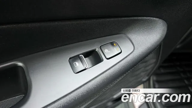Hyundai Santafe 2019 — фото 16