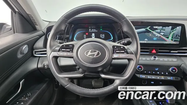 Hyundai AVANTE 2024 — фото 14