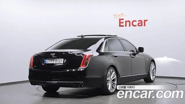 Cadillac CT6 2017 — фото 2