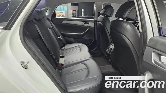 Hyundai Sonata 2017 — фото 12