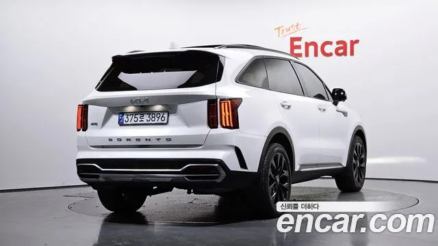 Kia Sorento 2022 — фото 2