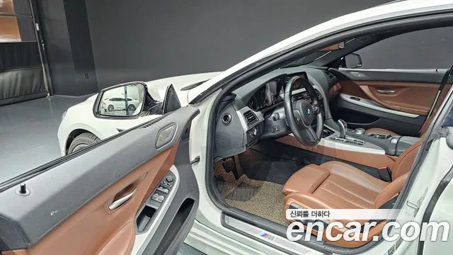 BMW 6-Series 2018 — фото 11