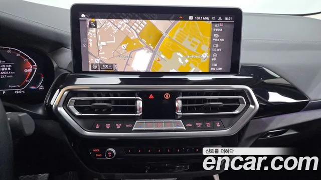 BMW X4 2022 — фото 14