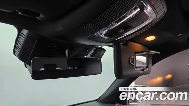 Mercedes-Benz EQB 2023 — фото 15