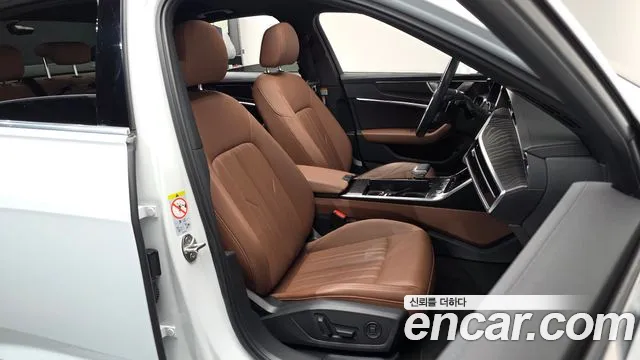 Audi A6 2023 — фото 10
