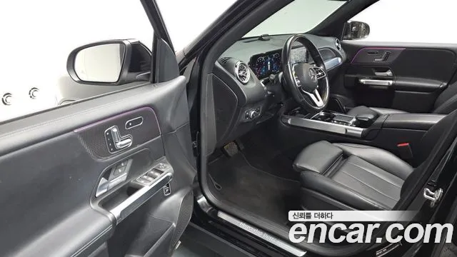 Mercedes-Benz GLB-Class 2021 — фото 11