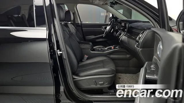 Kia Sorento 2021 — фото 11