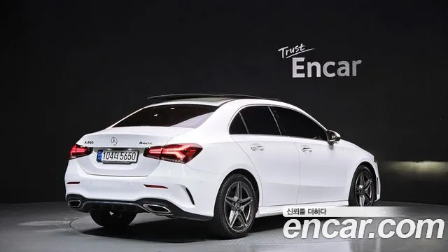 Mercedes-Benz A-Class 2022 — фото 2