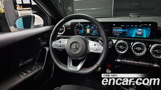 Mercedes-Benz A-Class 2022 — фото 13