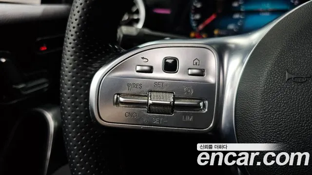 Mercedes-Benz A-Class 2022 — фото 19