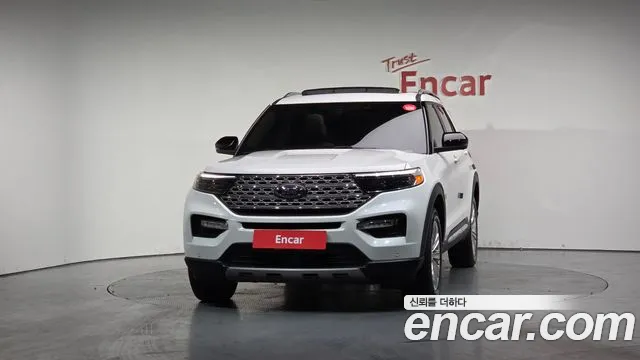 Ford Explorer 2023 — фото 3