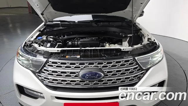 Ford Explorer 2023 — фото 6