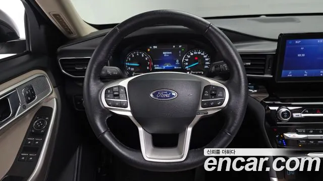 Ford Explorer 2023 — фото 13