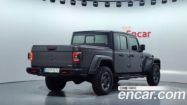 Jeep Gladiator 2021 — фото 2