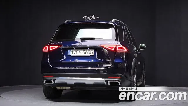 Mercedes-Benz GLE-Class 2022 — фото 4