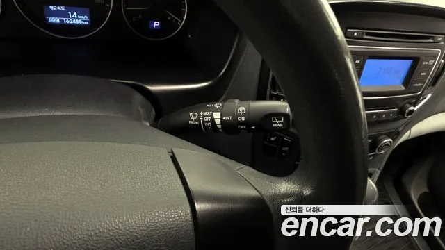 Hyundai Starex 2017 — фото 19