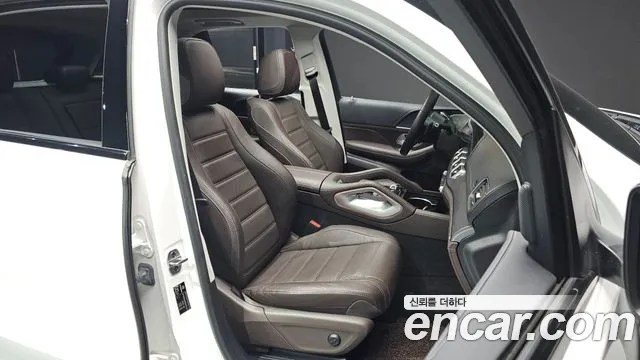 Mercedes-Benz GLE-Class 2022 — фото 10