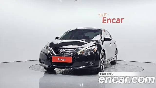 Nissan Altima 2018 — фото 3