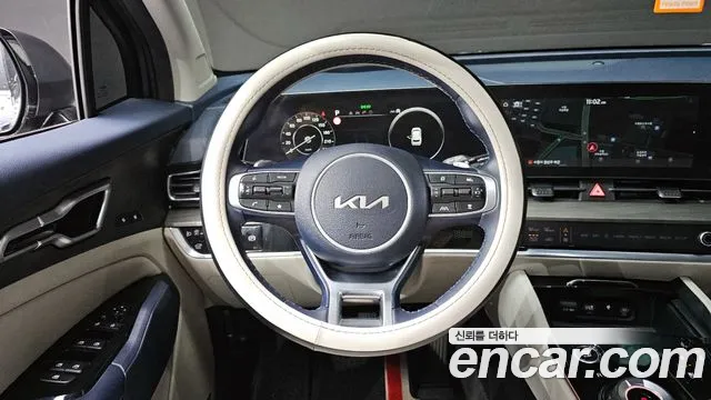 Kia Sportage 2022 — фото 13