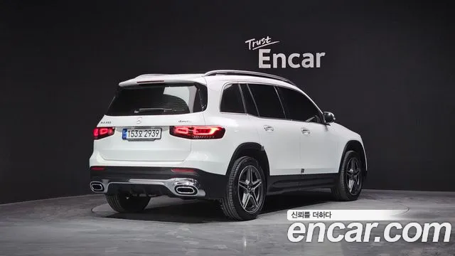 Mercedes-Benz GLB-Class 2023 — фото 2
