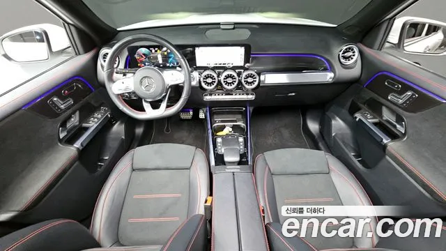 Mercedes-Benz GLB-Class 2023 — фото 7