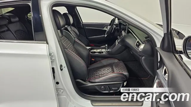 Genesis G70 2018 — фото 10