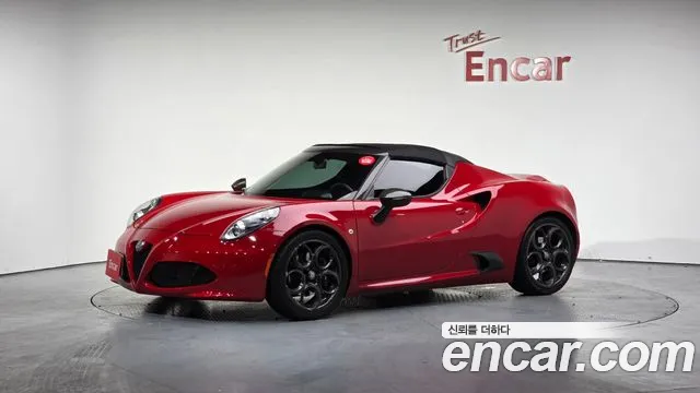 Alfa Romeo 4C 2018 — фото 19