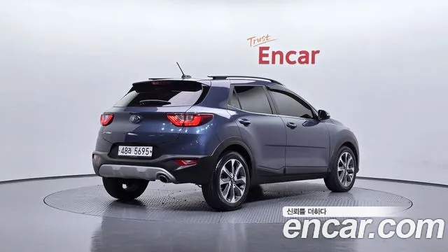 Kia Stonic 2018 — фото 2