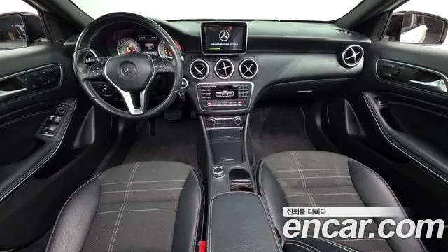 Mercedes-Benz A-Class 2015 — фото 7
