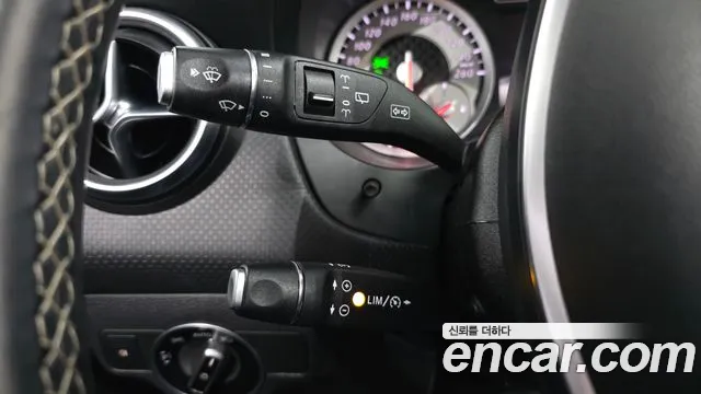 Mercedes-Benz A-Class 2015 — фото 19
