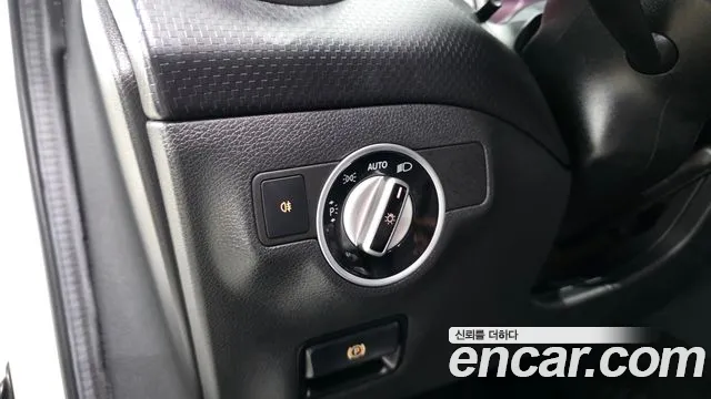 Mercedes-Benz A-Class 2015 — фото 20