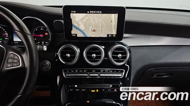 Mercedes-Benz GLC-Class 2018 — фото 14